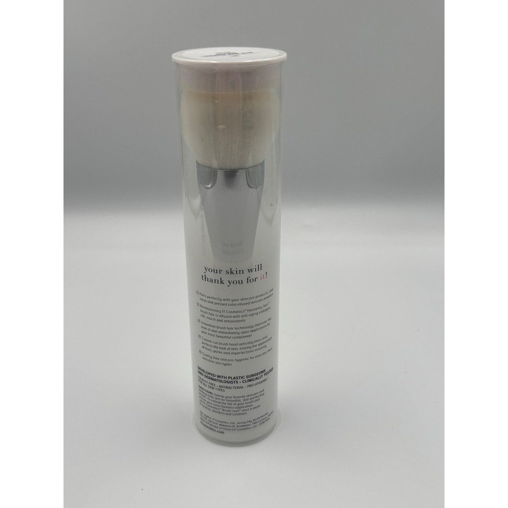 IT Cosmetics Heavenly Skin Bye Bye Pores Brush No 701 Powder Makeup Brush New - Picture 2 of 4